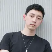 谭辉博
