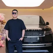 李先生