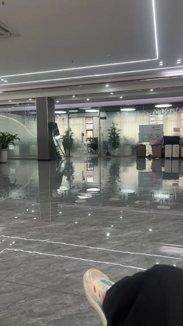 大中小型工厂用工需求，我们是大型人力资源公司-3
