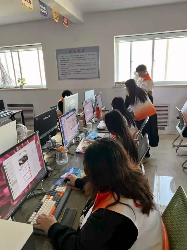 我们是做客服外包的，价格公道，数据好可以免费试用-2